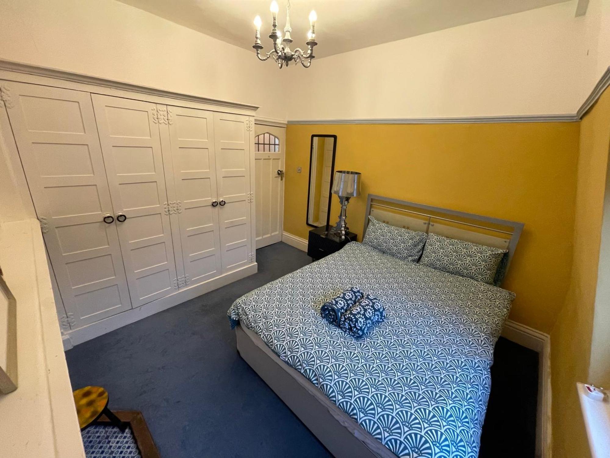 Perfect Location Double In Former Monastery! Homestay